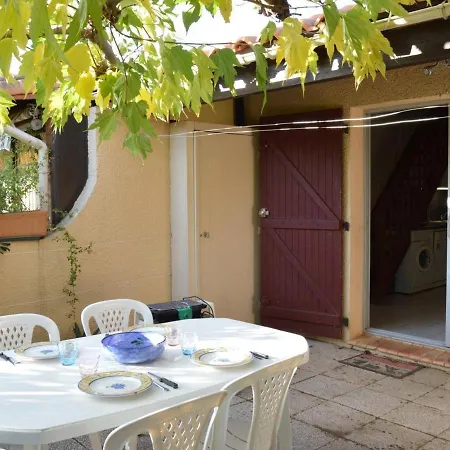 Maison Bord De 8 Pers. Avec Terrasse, Parking Prive, Animaux Acceptes, Menage Inclus - Fr-1-225d-616 בית נופש סן סיפריאן