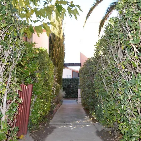 Maison Bord De 8 Pers. Avec Terrasse, Parking Prive, Animaux Acceptes, Menage Inclus - Fr-1-225d-616 בית נופש סן סיפריאן